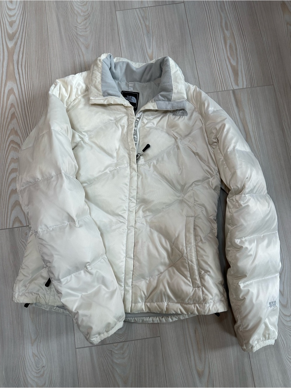 The North Face Women's Off-White Quilted Puffer Jacket